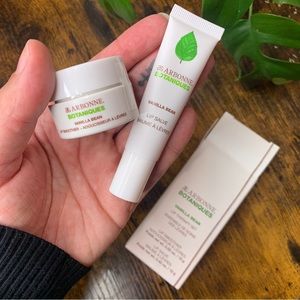 NEW Arbonne Vanilla Bean Lip Therapy Set